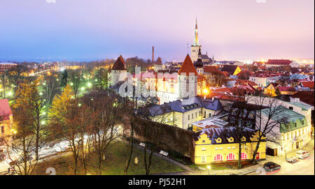 Città vecchia di Tallinn, Estonia. Foto Stock