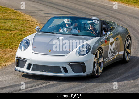 2018 Porsche Speedster concetto su è dimostrazione hillclimb eseguire al 2018 Goodwood Festival of Speed, Sussex, Regno Unito. Foto Stock