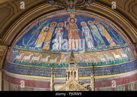 Mosaici (IX secolo), Canonica chiesa di Santa Cecilia in Trastevere interno, Roma, lazio, Italy Foto Stock