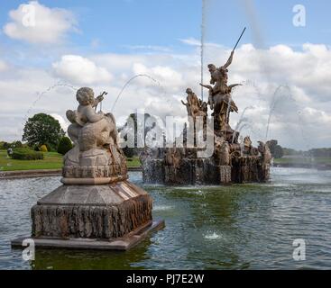 Fontane a Witley Court, Worcestershire, Inghilterra Foto Stock