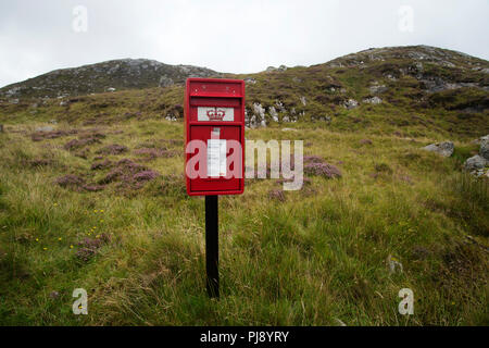 La Scozia. Sutherland. Oldshoremore . Postbox rurale Foto Stock