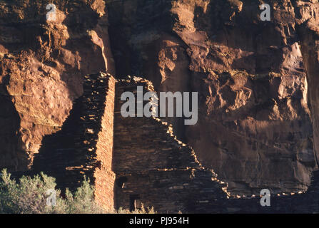 Rovine Anasazi di Hungo Pavi, unexcavated, Chaco Canyon, Nuovo Messico. Fotografia Foto Stock