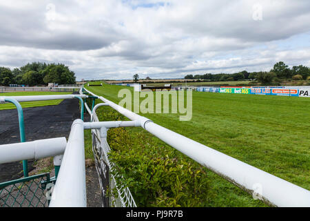 Una via laterale a Sedgefield Racecourse a Sedgefield,Co.Durham,l'Inghilterra,UK Foto Stock