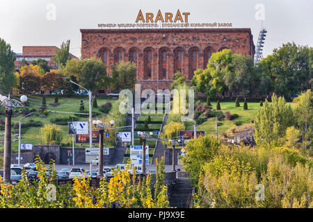 Ararat brandy edificio in fabbrica (1952), Yerevan, Armenia Foto Stock
