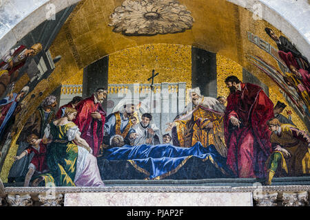 Affresco murale sulla Basilica di San Marco, Venezia Foto Stock