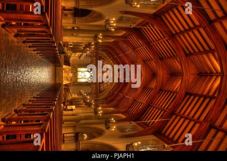 L'interno della chiesa cattolica a Pasadena, in California Foto Stock