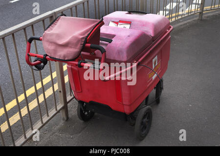 Borgo Rotondo postale consegna trolley in Bawtry, Foto Stock