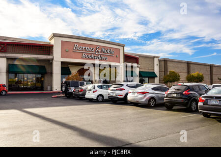 Il centro commerciale di striscia su Rainbow Blvd a Las Vegas, Nevada Foto Stock