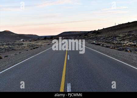 Debole alba alla stagione invernale in sud america Foto Stock