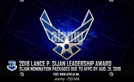 Air Force di funzionari sono attualmente accetta candidature per il 2018 Lancia P. Sijan Leadership Award. Tutti i pacchetti di candidatura sono dovuti al personale dell'Air Force Center dal 31 agosto, 2018. Foto Stock