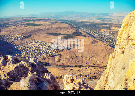 Vista dalla scogliera Arbel. La Galilea, Israele Foto Stock