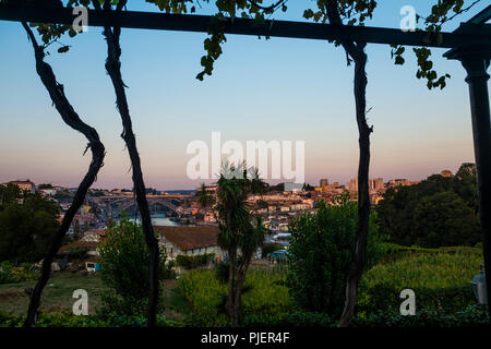 Vista da Vinum, il ristorante e wine bar a Graham Lodge Port Vila Nova de Gaia, Porto, Portogallo. Foto Stock