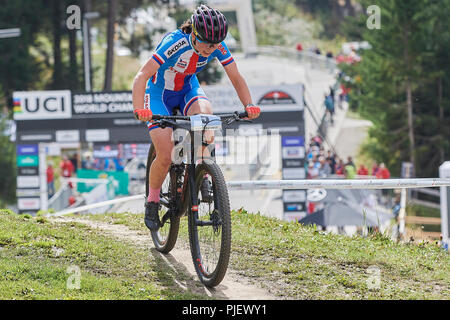 Lenzerheide, Svizzera. 5 settembre 2018. Tereza Saskova durante il 2018 UCI Mountain Bike Campionati del Mondo donne Juniores olimpica cross country XCO in Lenzerheide. Credito: Rolf Simeone/Alamy Live News Foto Stock