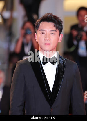 Venezia, Italia. 6 Sep, 2018. Attore Zheng Kai assiste la premiere del film "ombra" durante il settantacinquesimo Venice International Film Festival di Venezia, Italia, Settembre 6, 2018. Credito: Cheng Tingting/Xinhua/Alamy Live News Foto Stock