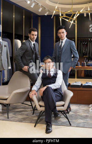 Fiducioso fashion designer e imprenditori Foto Stock