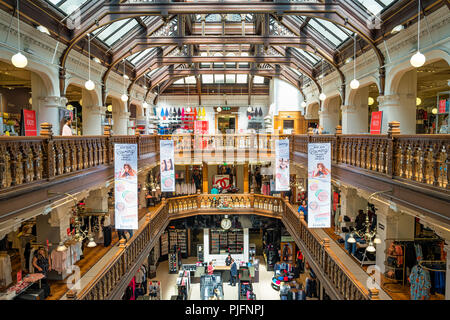 Jenners Department Store nel centro di Edimburgo, Scozia, Regno Unito Foto Stock