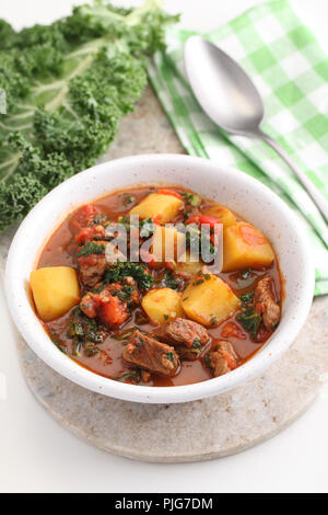 Carni bovine la zuppa di pomodoro closeup Foto Stock