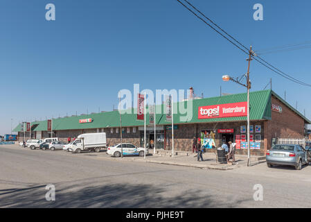 VENTERSBURG. Sud Africa, 30 luglio 2018: una scena di strada, con un supermercato, di persone e di veicoli,in Ventersburg, una piccola città nel libero Stato provi Foto Stock