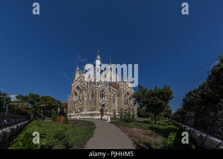 La sinagoga a Szeged, Ungheria,nel 2017 edificio ristrutturato in un assolato pomeriggio estivo.Ungheria secondo,il mondo quarta più grande sinagoga. Foto Stock