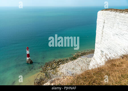 Il faro di Beachy Head, la più alta scogliera in Gran Bretagna Foto Stock