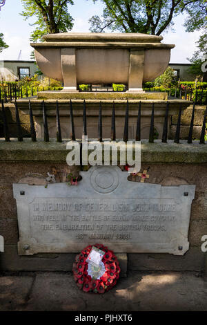 Spagna Galizia, A Coruña, Jardín de San Carlos, il generale Sir John Moore (tomba Moore di La Coruña) Foto Stock