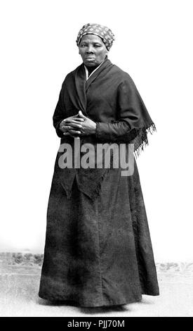 Harriet Tubman (nee Araminta Ross; c.1822-1913), nato in schiavitù, era un abolizionista americano, umanitari e una scout armati e spy per l'esercito degli Stati Uniti durante la Guerra Civile Americana. Ritratto di Horatio Seymour Squyer c.1885 Foto Stock