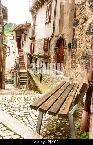 Vicolo di Scanno in Abruzzo (Italia) Foto Stock