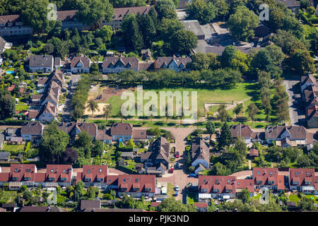 Vista aerea, Duisburg-Rheinhausen Margarethe insediamento, insediamento storico, apparteneva a Friedrich Alfred Krupp acciaierie, Duisburg, la zona della Ruhr, Nord Reno-Westfalia, Germania Foto Stock