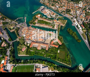 Vista aerea, Comune di Peschiera del Garda sul Mincio, fortificazioni, fortificazioni, Lago di Garda, Lago di Garda, Italia settentrionale, Veneto, Italia Foto Stock