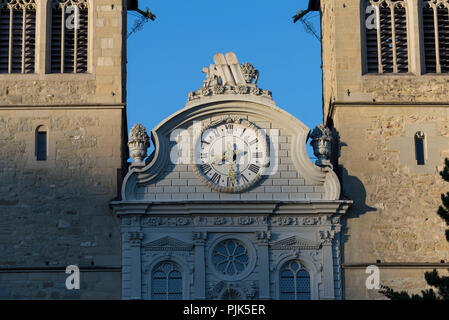 Portale di ingresso della cappella della corte San Leodegar, Lucerna, il Lago di Lucerna, il cantone di Lucerna, Svizzera Foto Stock