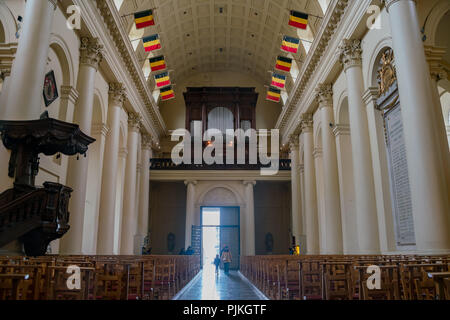 Bruxelles, 29 APR: vista dell'interno del Saint Jacques-sur-Coudenberg chiesa il Apr 29, 2018 a Bruxelles, in Belgio Foto Stock