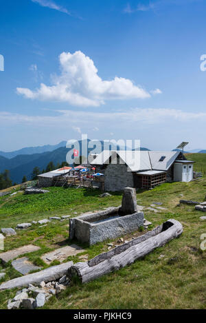 Rifugio Salei Alp Salei, Valle Onsernone, distretto, Locarno, Ticino, Svizzera Foto Stock