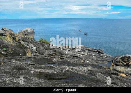 Meravigliose formazioni rocciose a Kande Beach, il Lago Malawi Malawi Foto Stock
