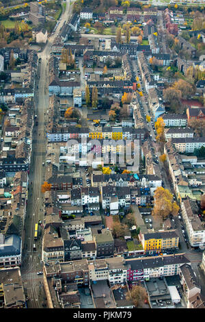 Kaiser-Wilhelm-Strasse, Marxloh Marxloh Grillostraße, Hagedornstraße Marxloh di Duisburg, zona della Ruhr, Nord Reno-Westfalia, Germania Foto Stock