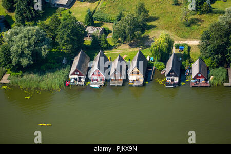 Boathouses su Mirowsee, Mirow lago, Mirow, Meclemburgo Lake District, Mecklenburg Svizzera, Meclenburgo-Pomerania Occidentale, Germania Foto Stock