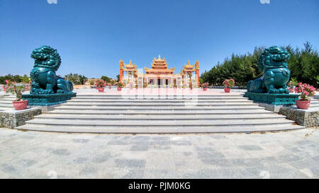 Tempio di Mui Ne, Vietnam Foto Stock