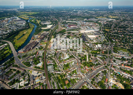 Panoramica su Siemens dalla parte nord del centro della città, a Mülheim an der Ruhr, la zona della Ruhr, Nord Reno-Westfalia, Germania Foto Stock