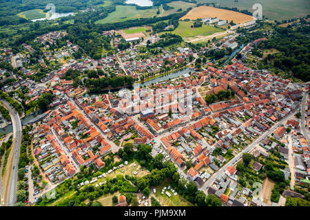 Elde con ingresso al centro della città, Plau am See, Meclemburgo Lake District, Mecklenburg Svizzera, Meclenburgo-Pomerania Occidentale, Germania Foto Stock