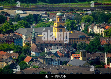 Municipio di Witten da Annen fotografato con il super teleobiettivo, Witten, zona della Ruhr, Nord Reno-Westfalia, Germania Foto Stock