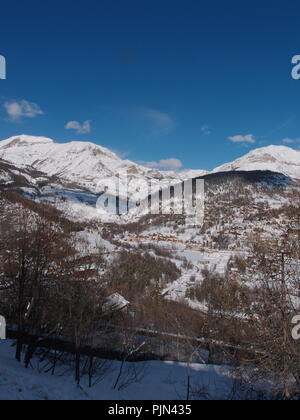 Stazione sciistica della Val d'Allos nelle Alpi francesi Foto Stock