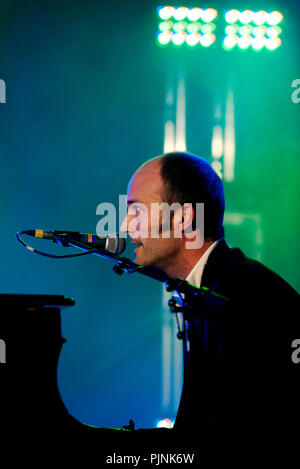 Jan Vandecasteele presso la Radio 1 Sessies (Belgio, 13/10/2010) Foto Stock