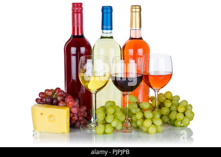 Rose vino rosso vini formaggi uva alcol isolato su uno sfondo bianco Foto Stock