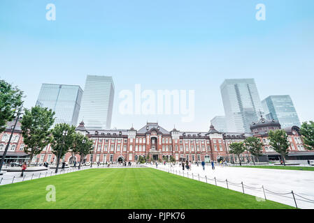 La stazione di Tokyo, una stazione ferroviaria nel quartiere affaristico Marunouchi di Chiyoda, a Tokyo, Giappone Foto Stock