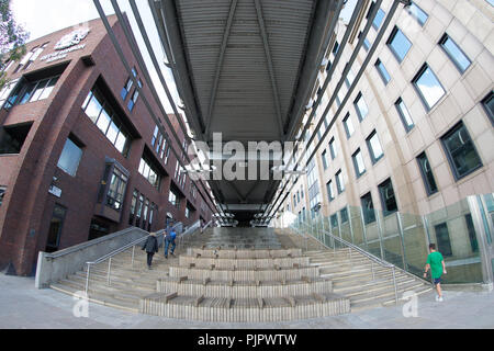 Millennium bridge Tamigi Londra Foto Stock