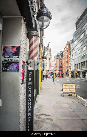Il barbiere demonio di Fleet Street, Londra, Regno Unito Foto Stock