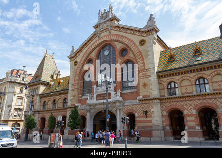 Vista esterna del Mercato Centrale, Budapest, Ungheria. Foto Stock