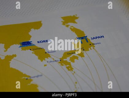 Nagoya, Giappone - Dic 24, 2015. Macro shot sulla mappa del globo per viaggi blog, social media in Nagoya, Giappone. Foto Stock