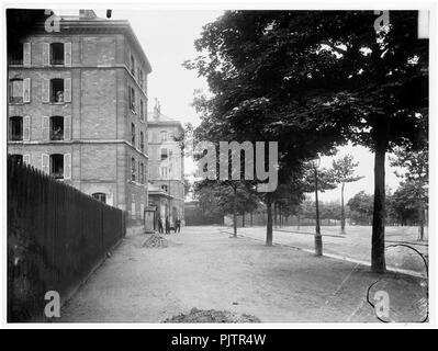 Bastion 85 - Vue générale sur rue - Paris 13 - Médiathèque de l'architecture et du patrimoine - APMH00037734. Foto Stock