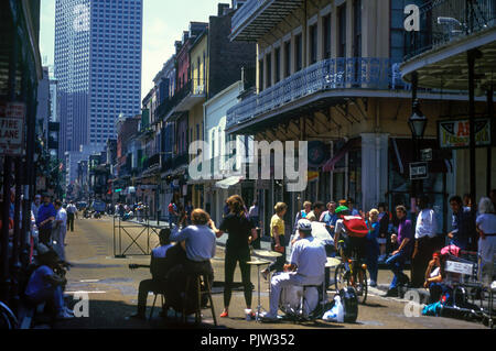 1992 STORICO GRUPPO JAZZ Bourbon Street nel Quartiere Francese di New Orleans in Louisiana USA Foto Stock