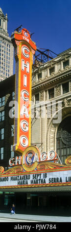 1992 STORICO CHICAGO THEATER CENTER SEGNO MARQUEE PAGINA FRATELLI EDIFICIO (©RAPP & RAPP 1921) STATE STREET CHICAGO ILLINOIS USA Foto Stock